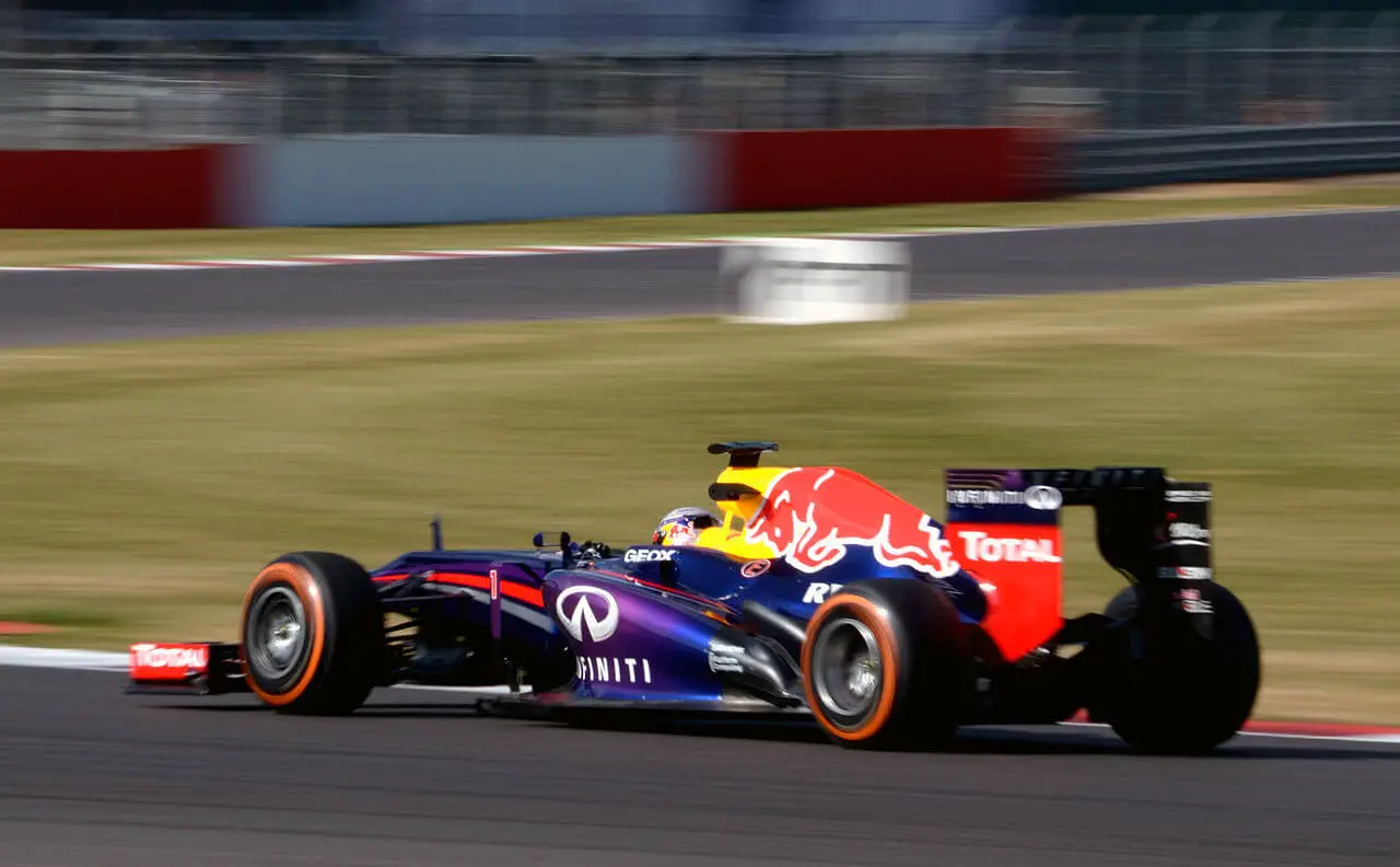 Sebastian Vettel is the current holder of the F1 points lead record