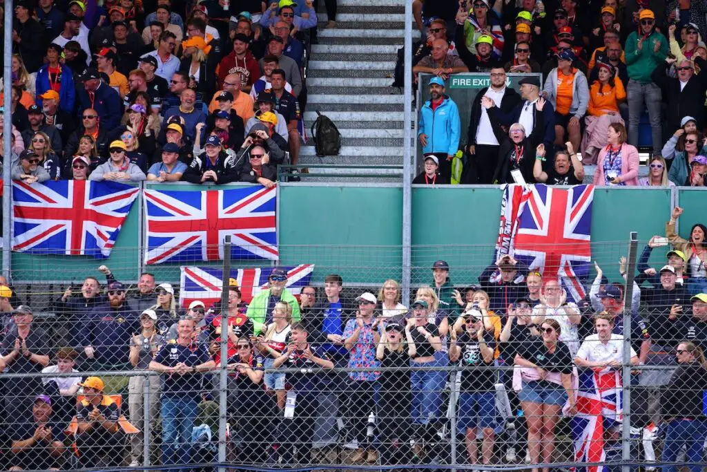 Crowd at Silverstone in 2022