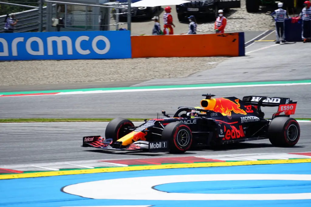 Max Verstappen is moving up the list of most consecutive points scoring races.